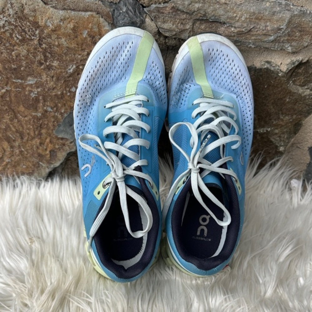 On Running Cloudflow Sky Lime Women’s 7.5 Lightweight Running Shoes